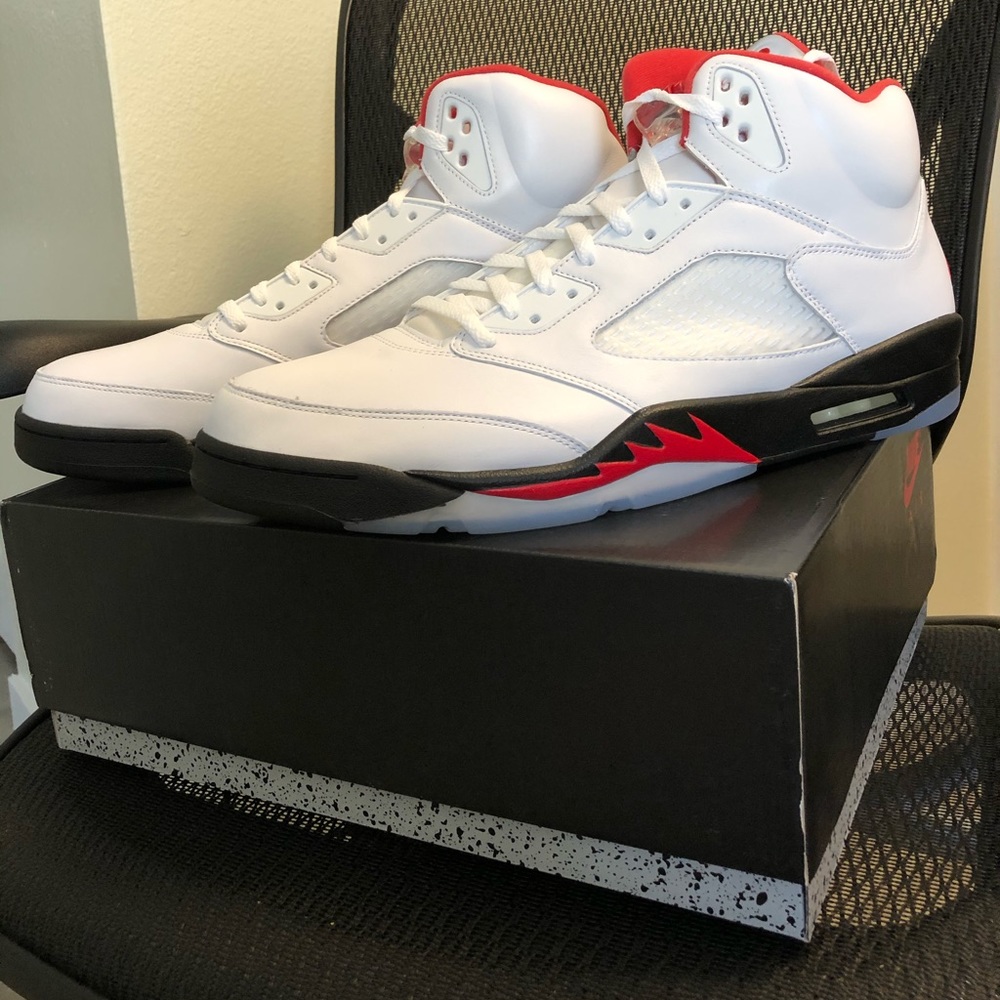 Nike Air Jordan 5 Retro Shoes True White/Fire Red Black